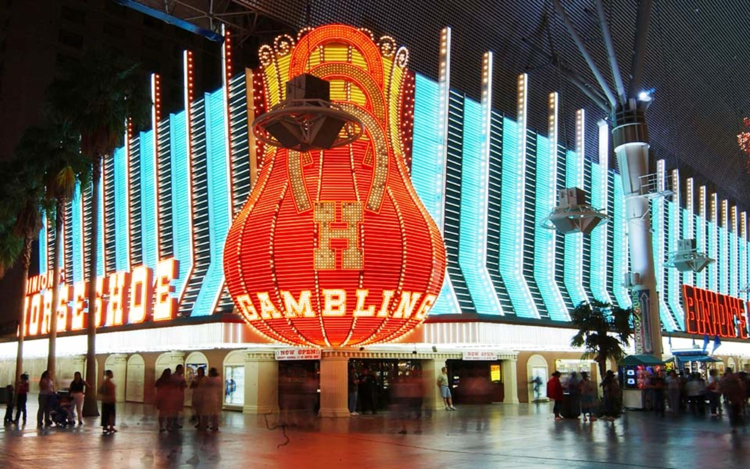 Ten Years Ago Today: The Closing of Binion's Horseshoe (Part 1