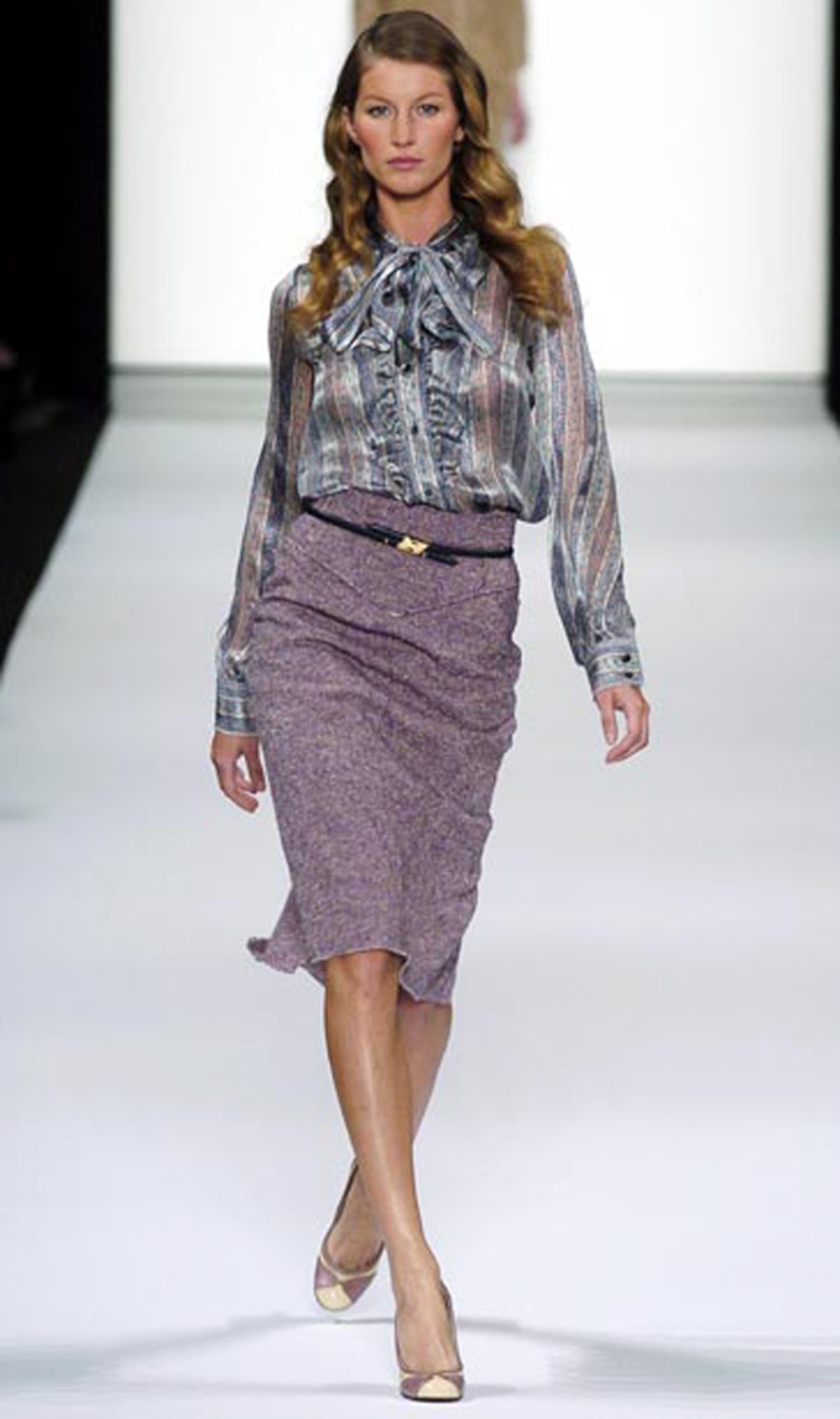 Ann Taylor Lookbook // 3 Ways to Wear the Versatile Tweed Dress - NAWO