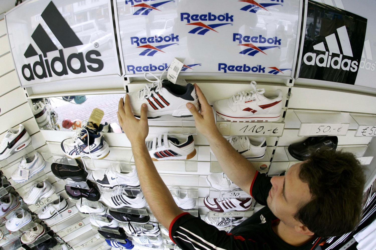 Sportswear Adidas to buy Reebok