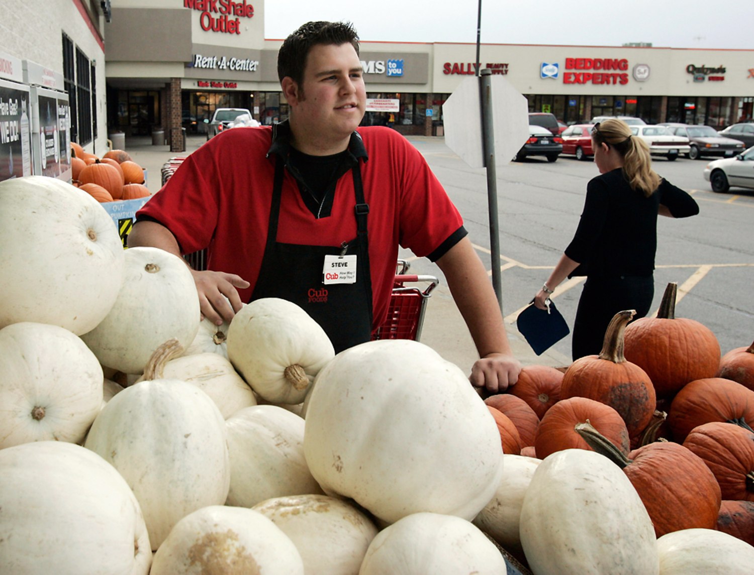 White pumpkins hit the Halloween market