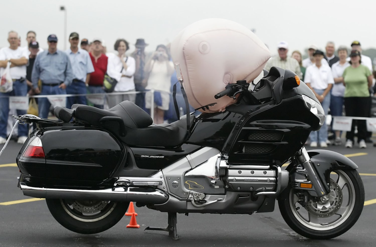 The Real Reason Why Nobody Uses Motorcycle Airbags