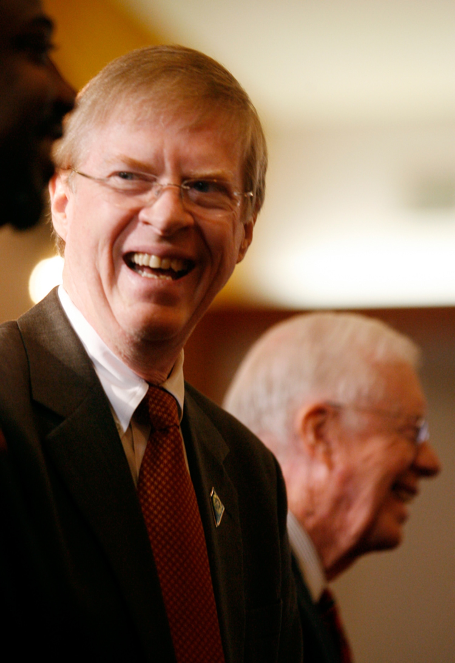Jimmy Carter helps son in longshot Senate bid