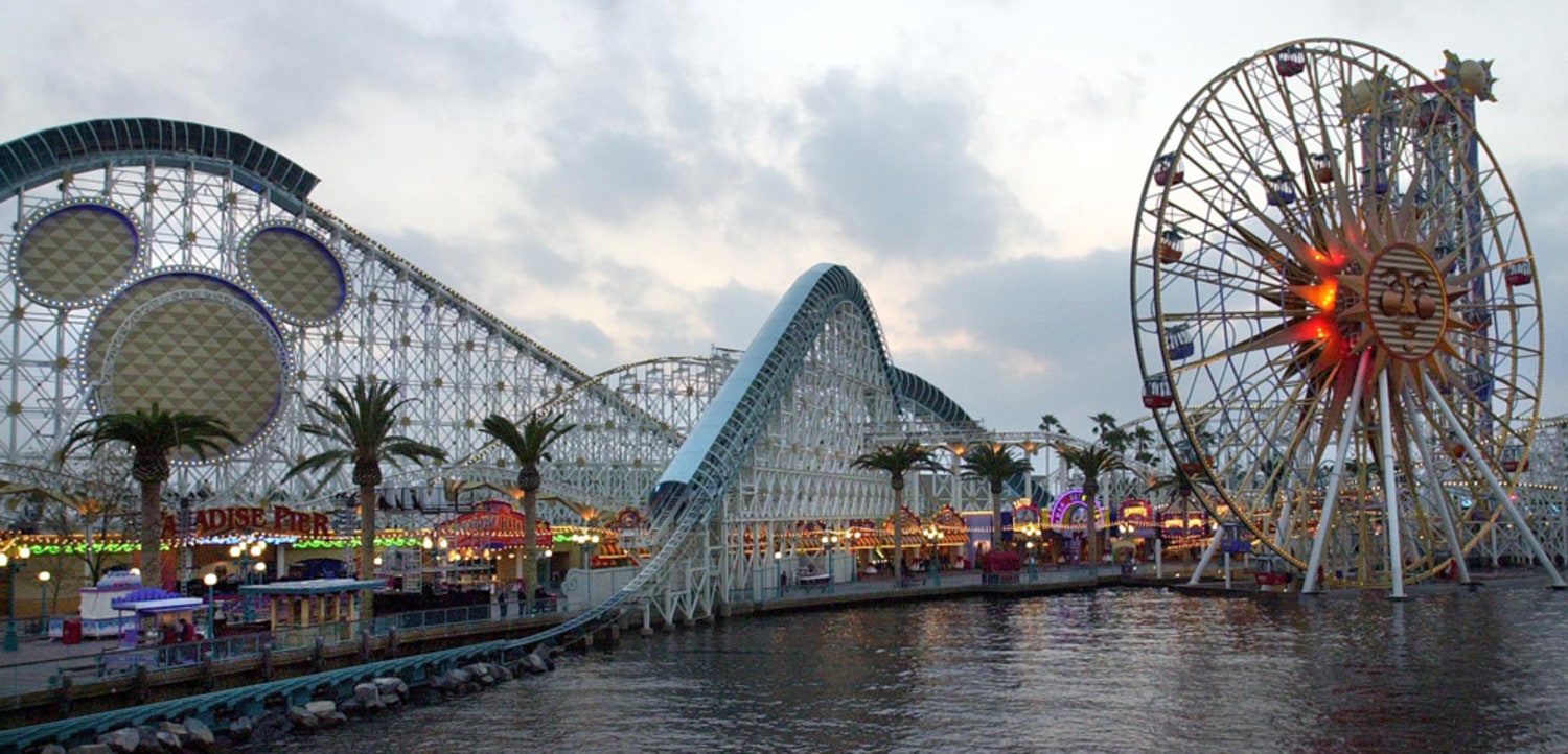 Tips for saving money at amusement parks