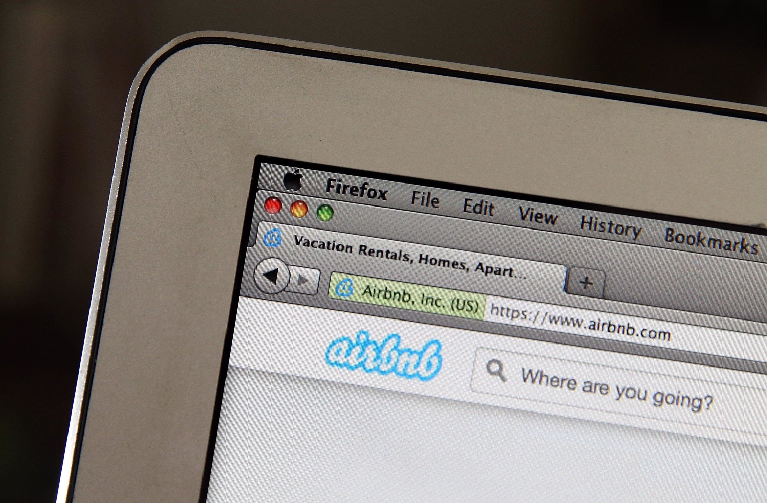 Airbnb Listings Mostly Illegal, New York Blasts