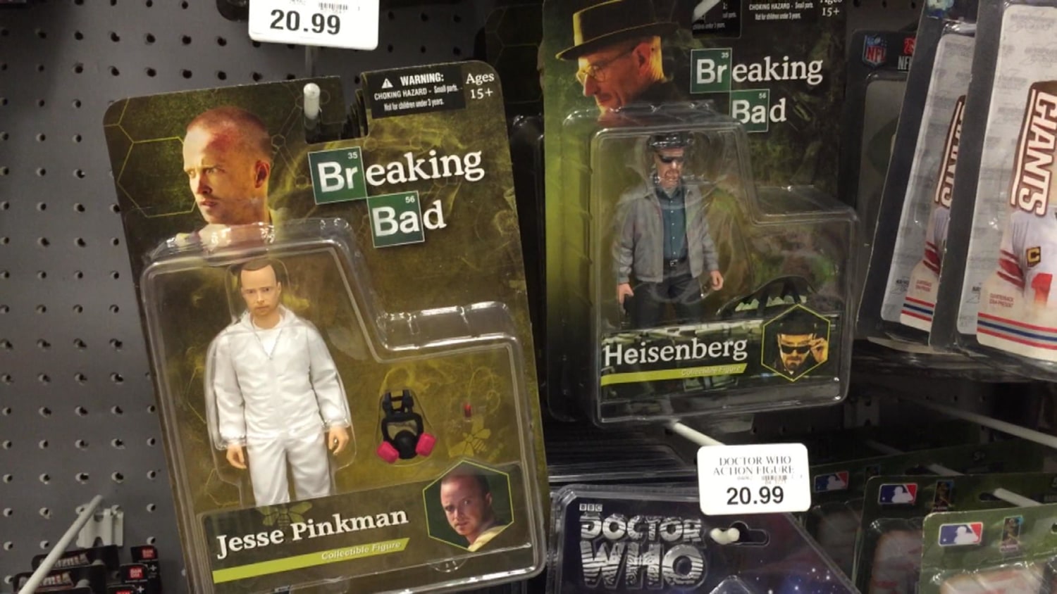 Toys 'R Us Pulls 'Breaking Bad' Figures After Petition