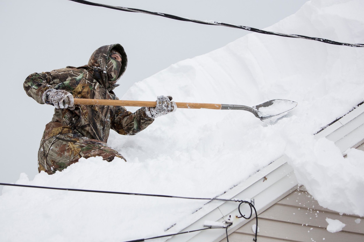 Bills offer free tickets to fans who shovel stadium snow