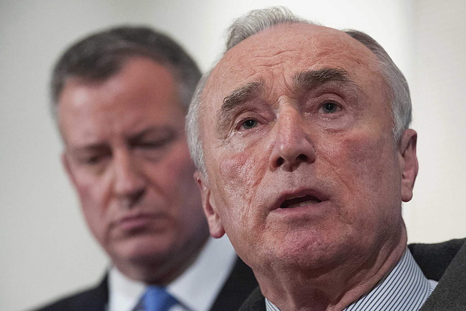 Nypd Top Cop Bill Bratton Resigns Critics Say Good Riddance