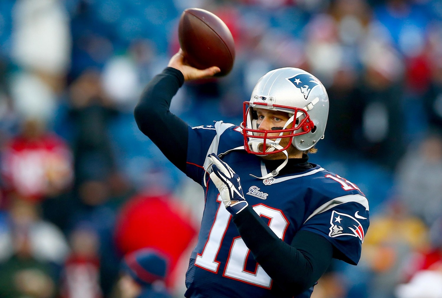 What Boston sports radio is saying about the Patriots' QB controversy