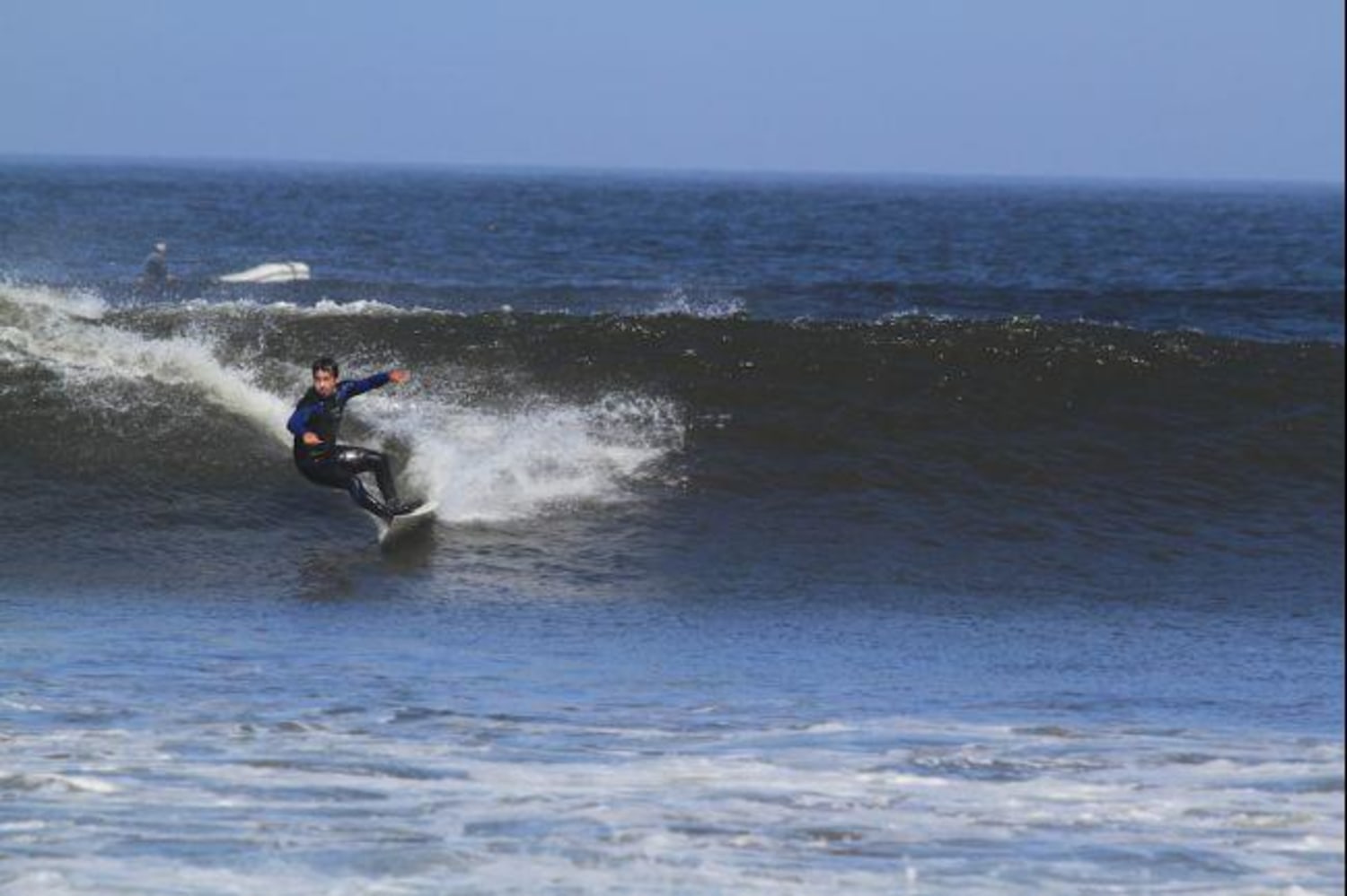 Longest sales wave surfed