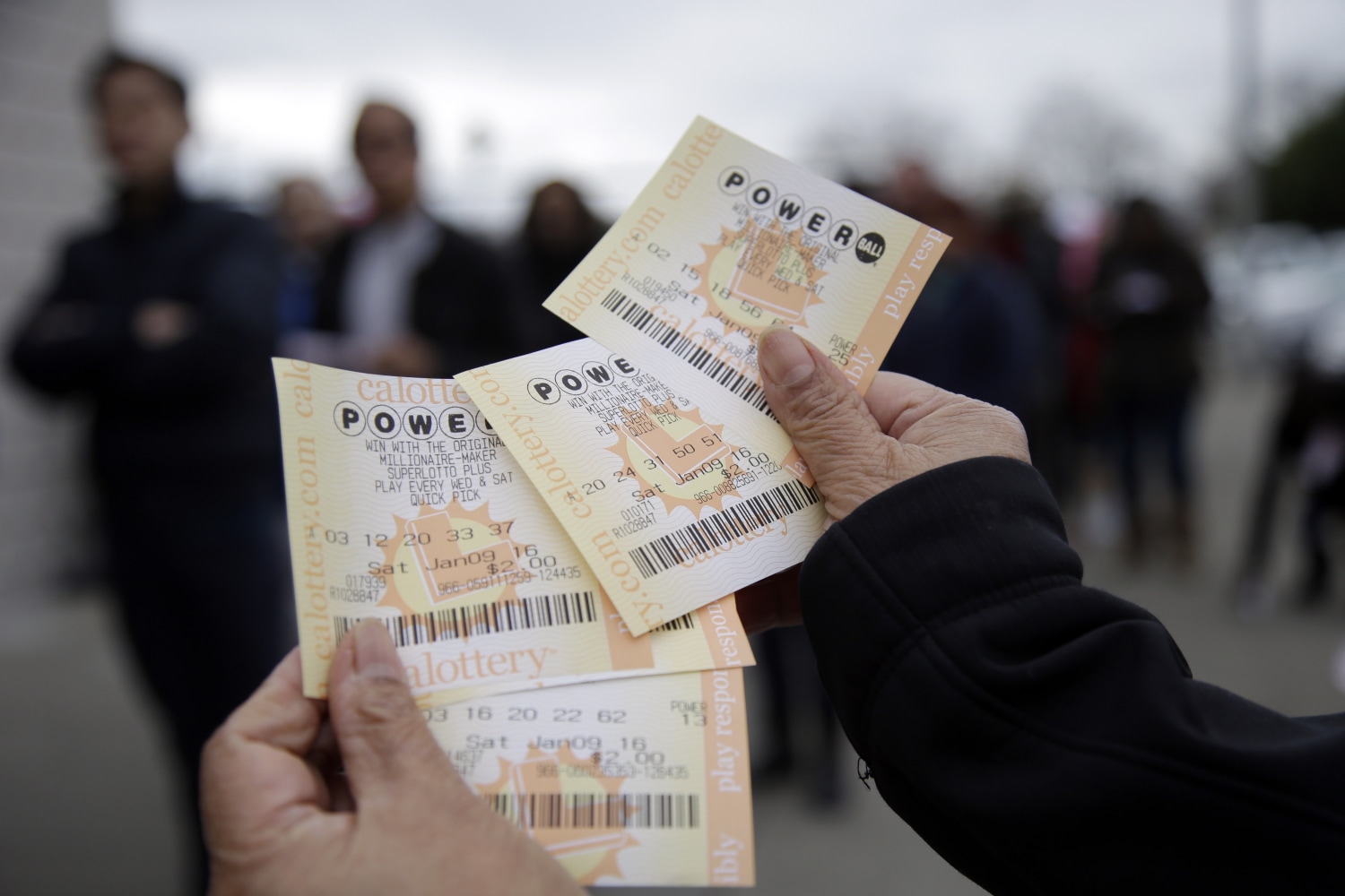 How Big Will the Tax Bite Be If You Win the Powerball Jackpot?