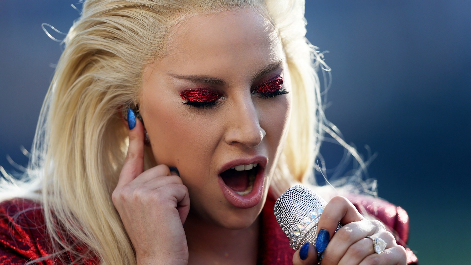 Super Bowl controversy! Did Lady Gaga hit the over or under on the national  anthem? - The Washington Post