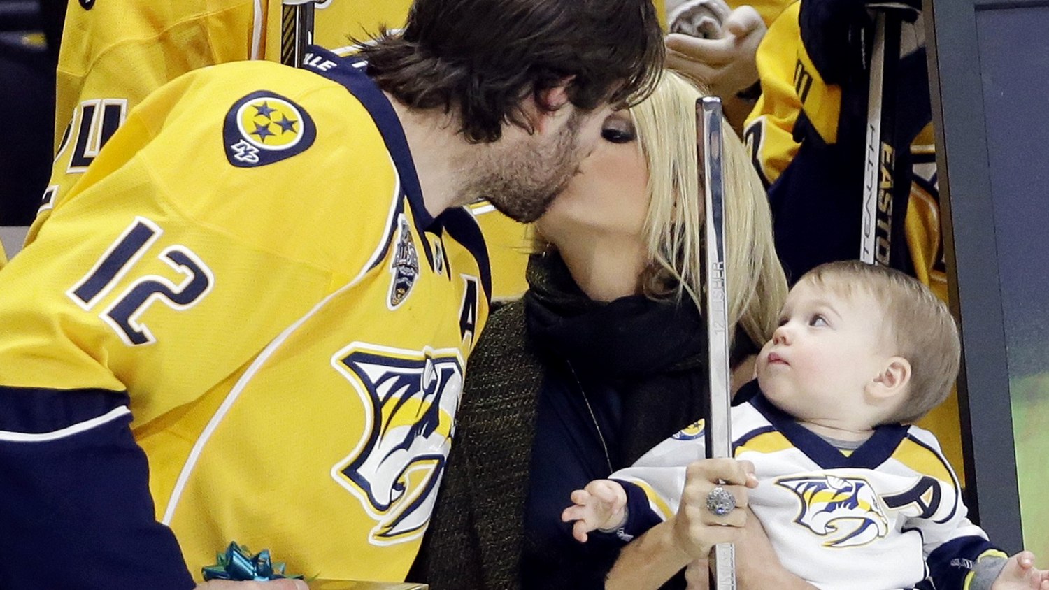 Mike Fisher's wife Carrie Underwood Fisher 