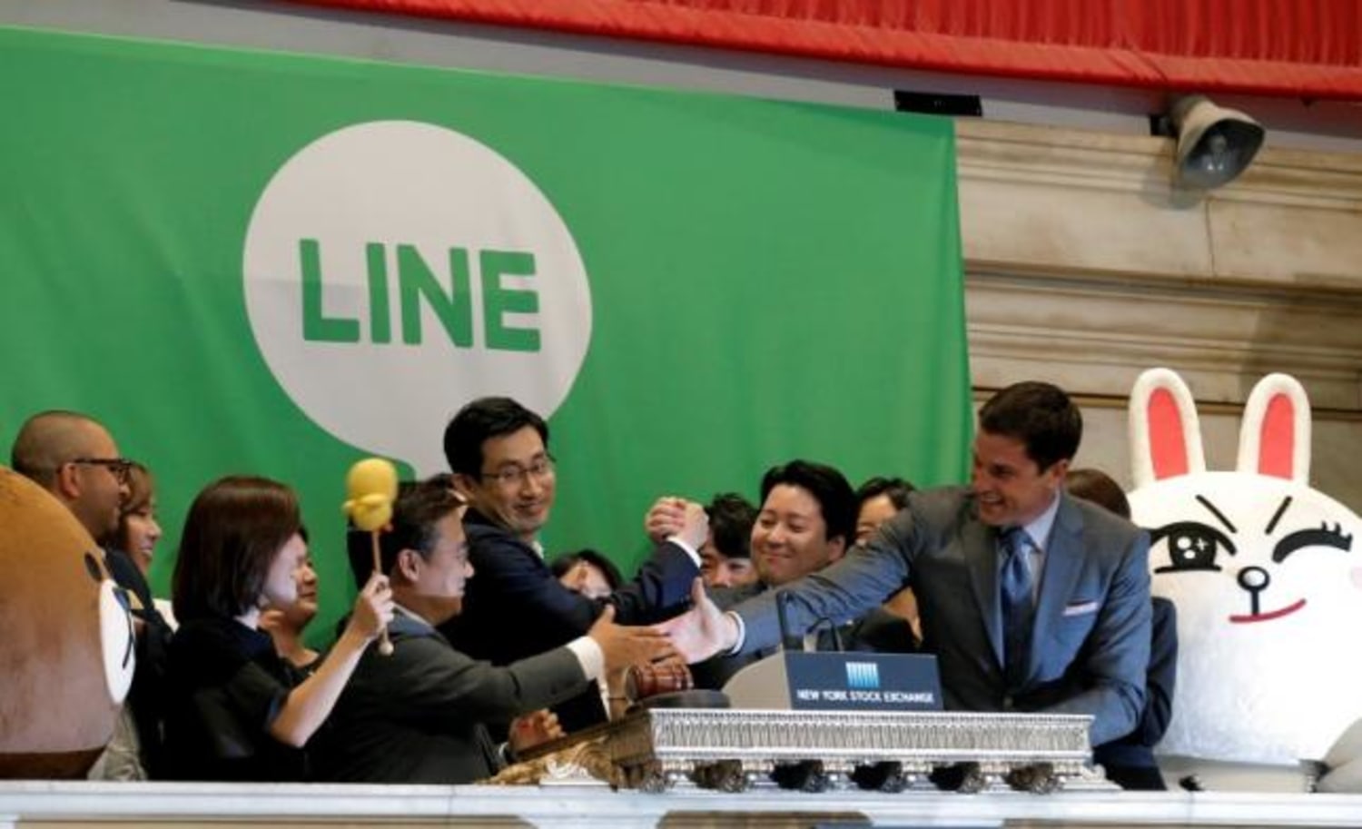 Understanding Line, the chat app behind 2016's largest tech IPO