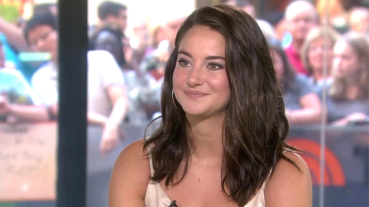 Shailene Woodley talks 'Snowden,' clears up 'Divergent' rumors on TODAY Show