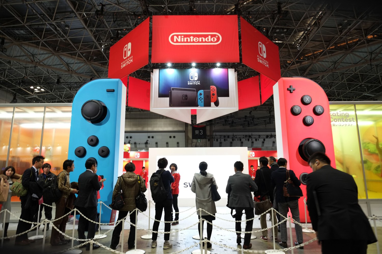 The Nintendo Switch will cost $300 and release worldwide on March 3