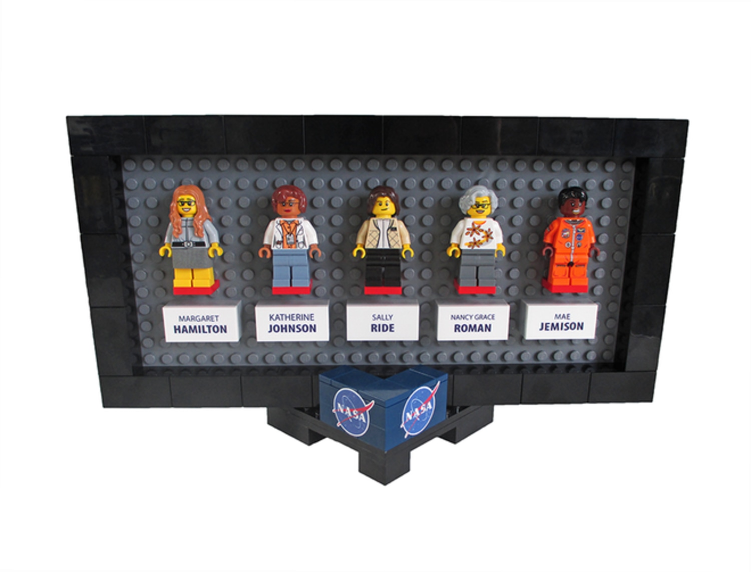 Lego Making 'Women of Figures