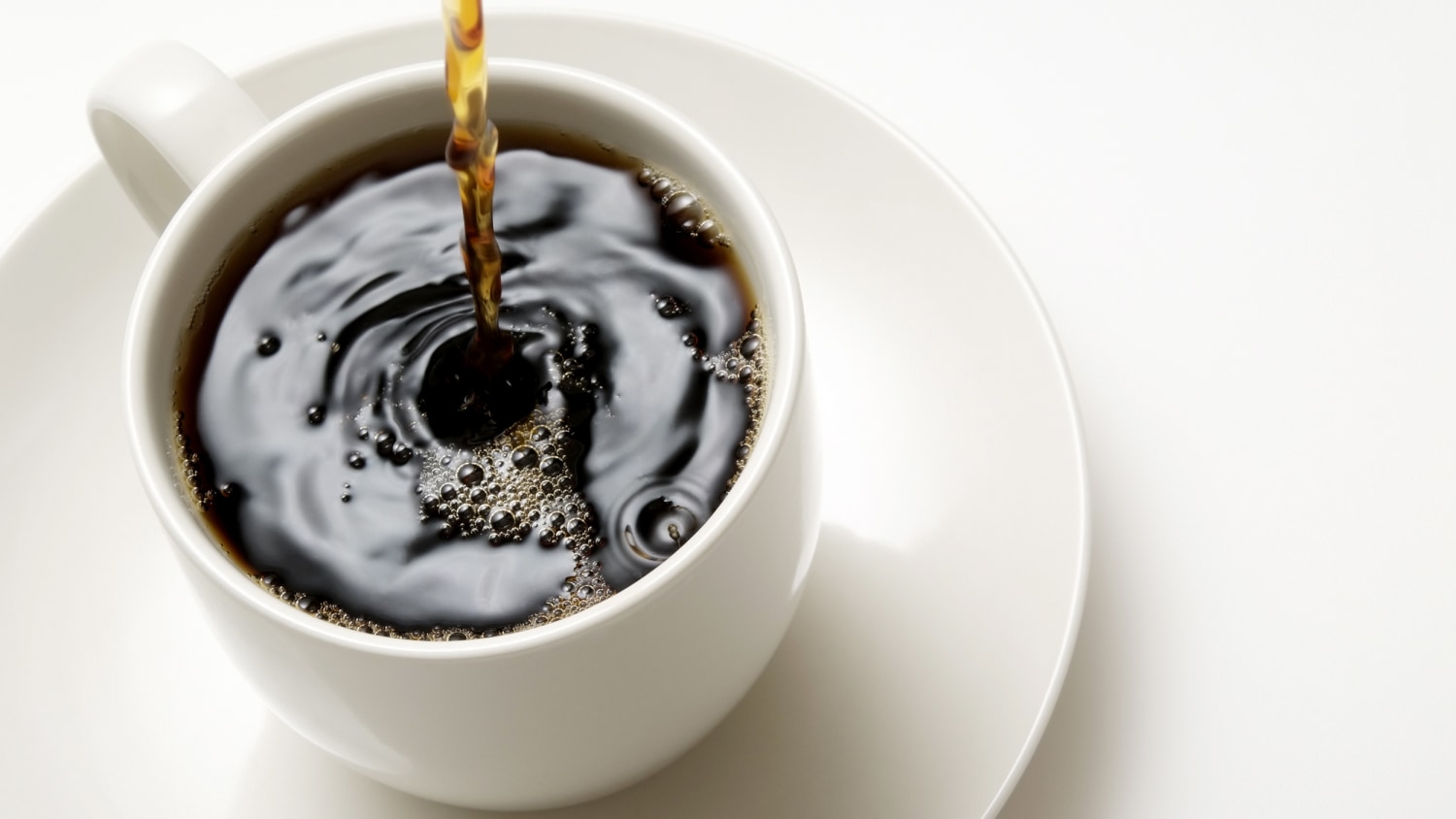 Is it OK to drink coffee on an empty stomach?