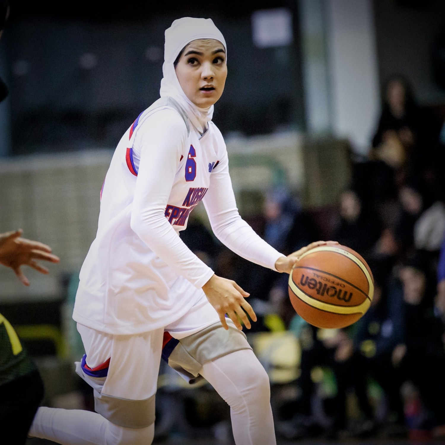International Basketball Federation Votes to End Religious Head Covering