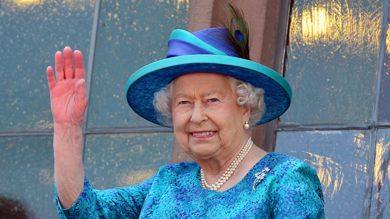The Only Nail Polish Queen Elizabeth Ever Wears | BEAUTY/crew