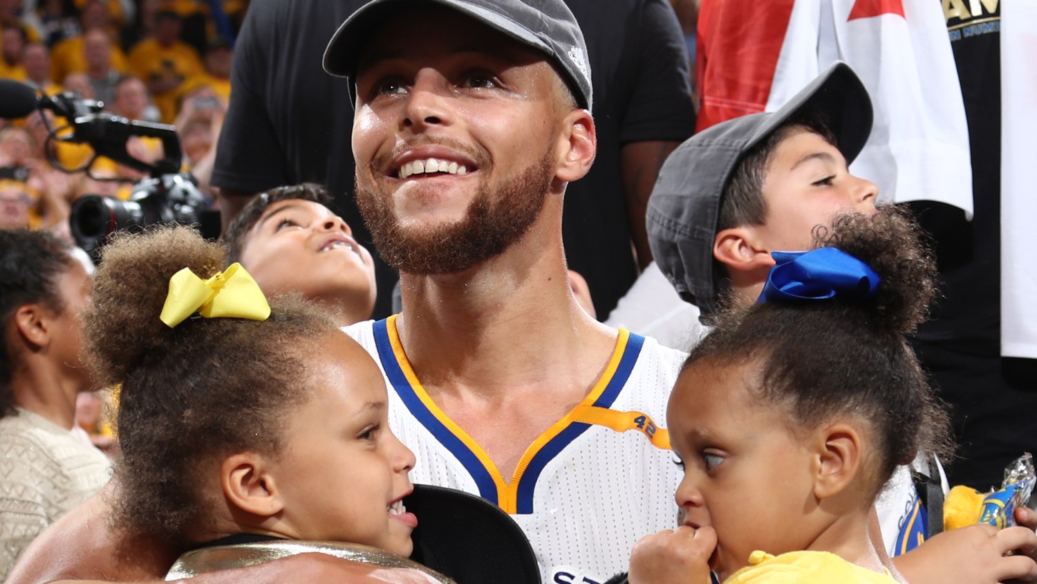 Nobody loved Stephen Curry's scoring explosion more than his daughter Riley