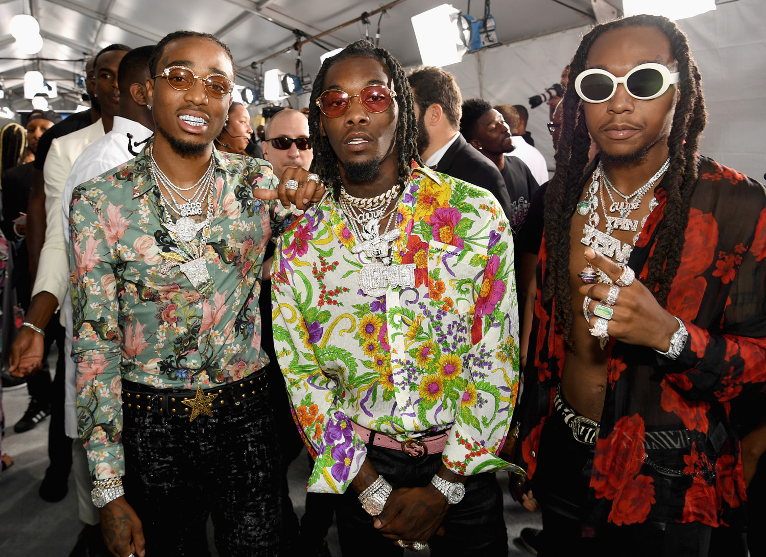 Flytte Hovedsagelig kyst Rap Group Migos Kicked Off Delta Flight, Manager Claims Racial Profiling