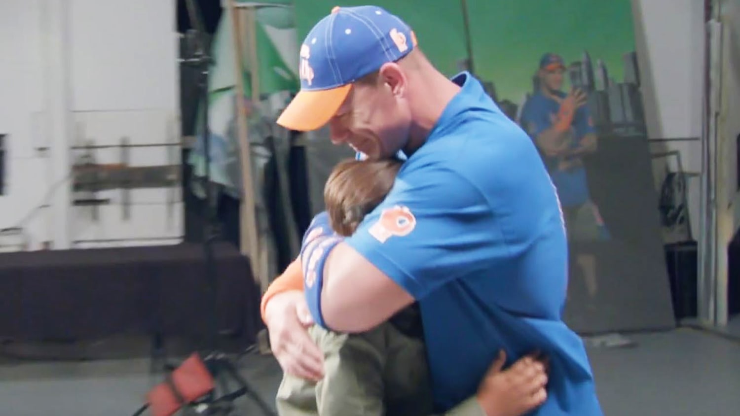 Heart Breaking 💔 The message arrived quietly, but its impact was anything but. An unexpected note from John Cena’s family, reportedly sent from Texas, began circulating late, instantly putting fans on edge. The wording was careful, emotional, and noticeably restrained—enough to spark concern without offering clear answers. Speculation spread fast as supporters tried to understand why the family chose to speak now and what circumstances prompted the update. Some read it as a call for privacy, others as a signal that something serious may be unfolding behind the scenes. The absence of specifics only heightened the tension, turning admiration into anxious anticipation almost overnight. As questions continue to mount and silence follows, fans are bracing for clarity—aware that the next update could shift everything they think they know. (J) - News 365