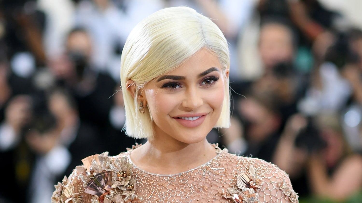 Kylie Jenner just teased a first look at her new fashion label