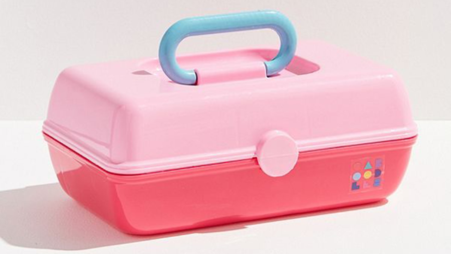 Urban Outfitters is selling Caboodles now, just like the '90s!