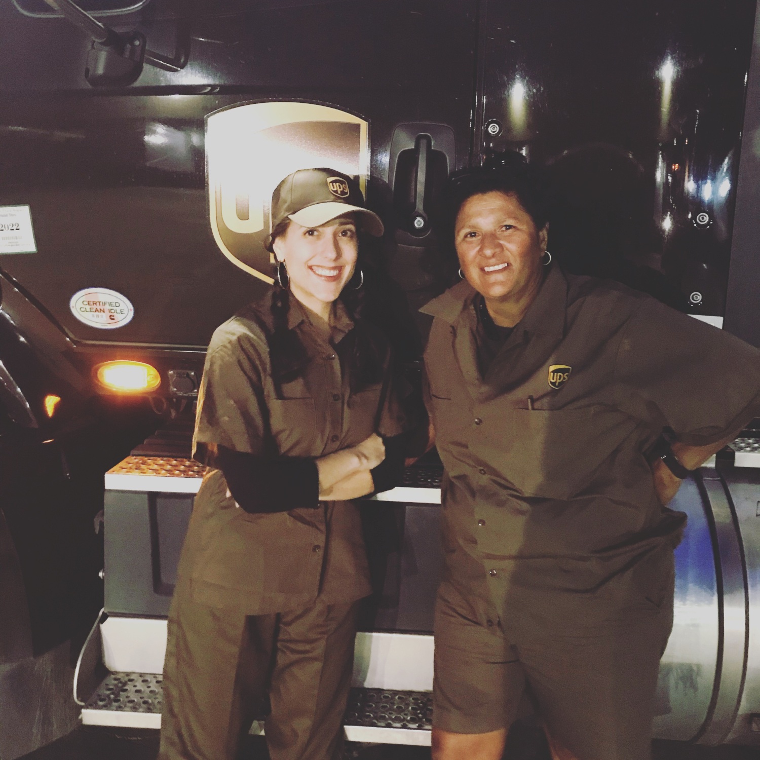 Ups Feeder Driver Job Description It Is Great Blogger Miniaturas