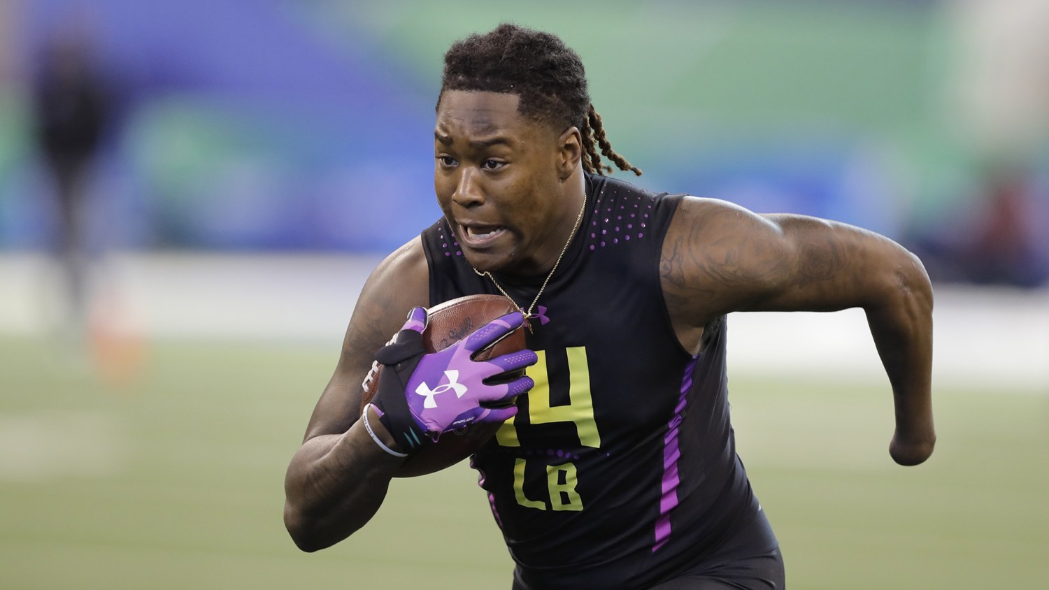 Shaquem Griffin, football player with one hand, looks to make