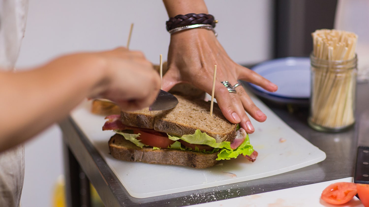 How to Wrap Your Sandwiches for Better Eating on the Go