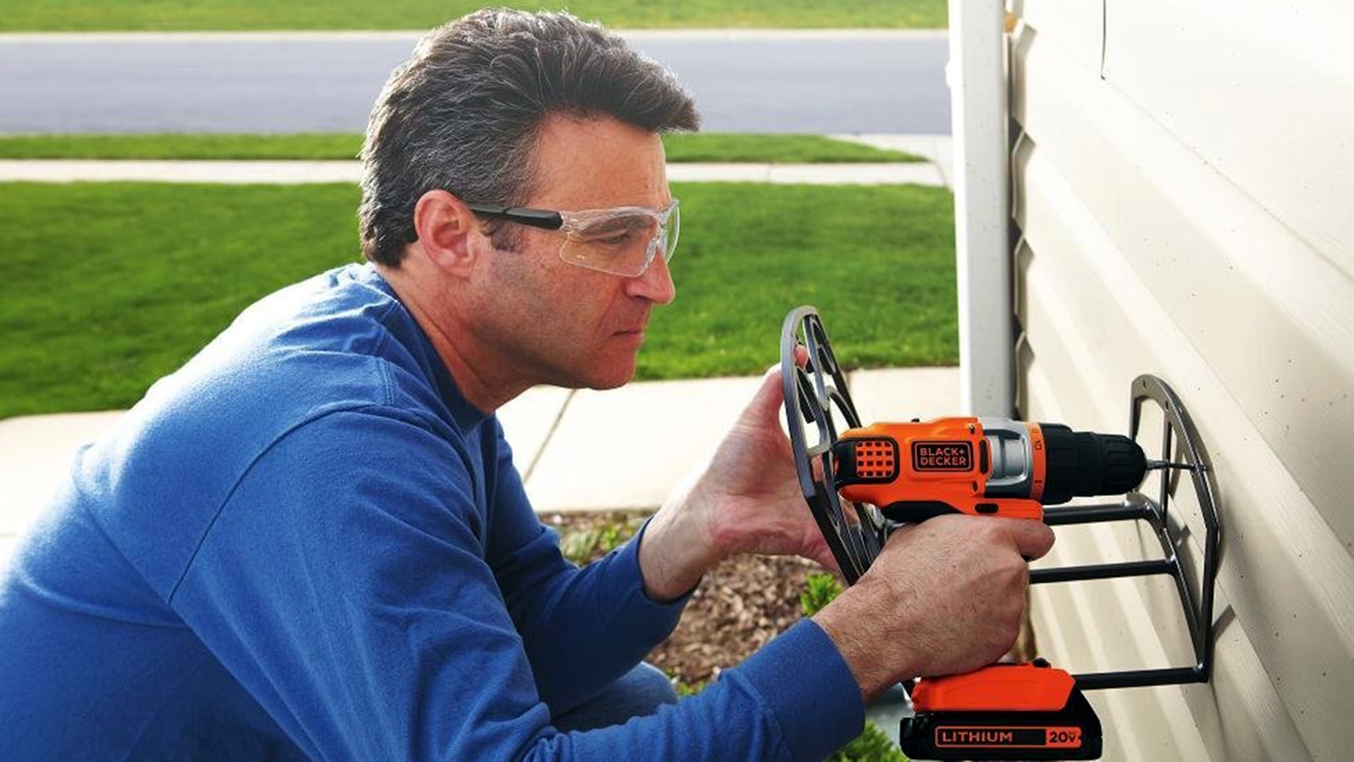 Stuck For a Father's Day Gift? Black + Decker AutoSense Drill Reviewed -  GeekDad