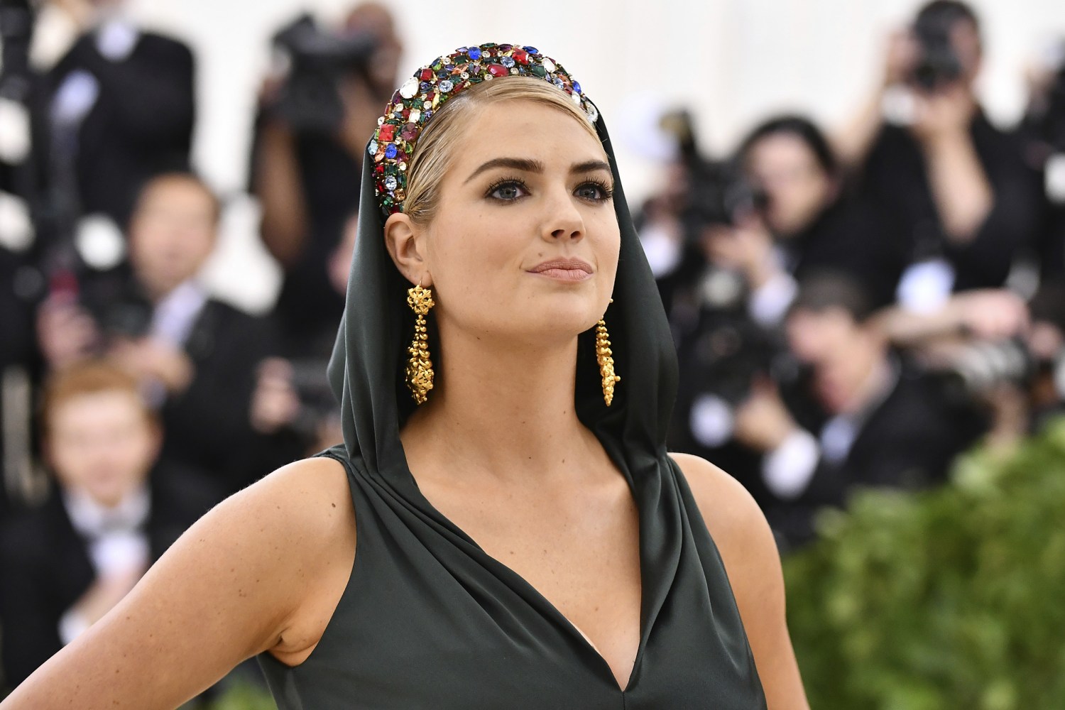 Guess co founder Paul Marciano resigns after sex misconduct probe launched following Kate Upton revelation