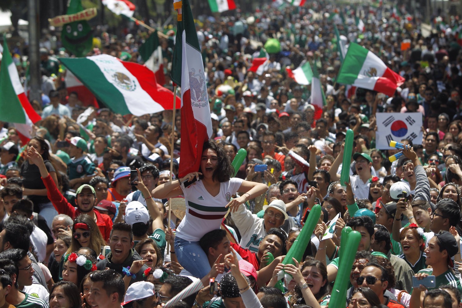 Mexico Jersey, Mexico Soccer Gear, Mexican National Team Shop & El Tri  Store