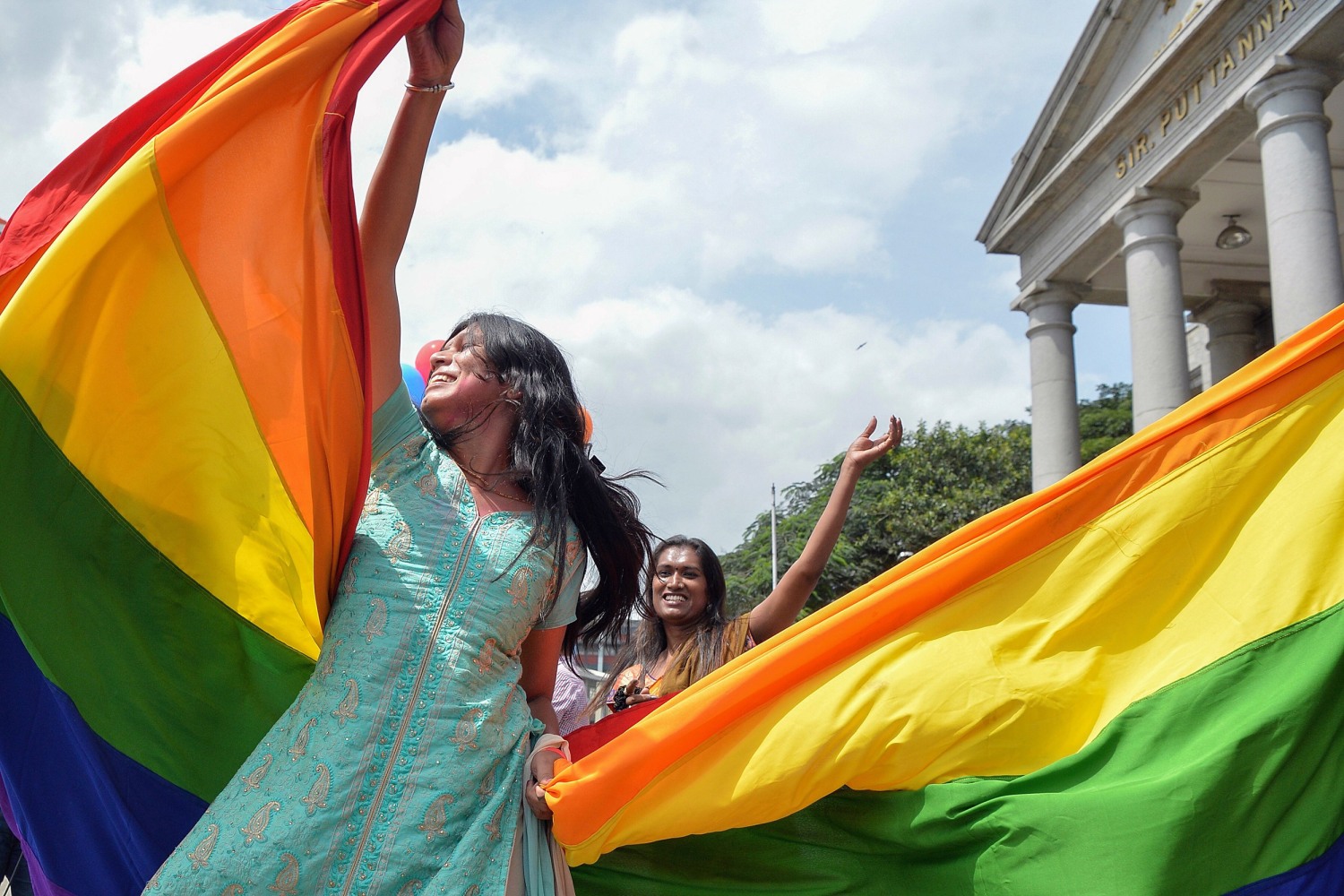 After homosexuality decriminalization, Indian court finds in favor of lesbian couple