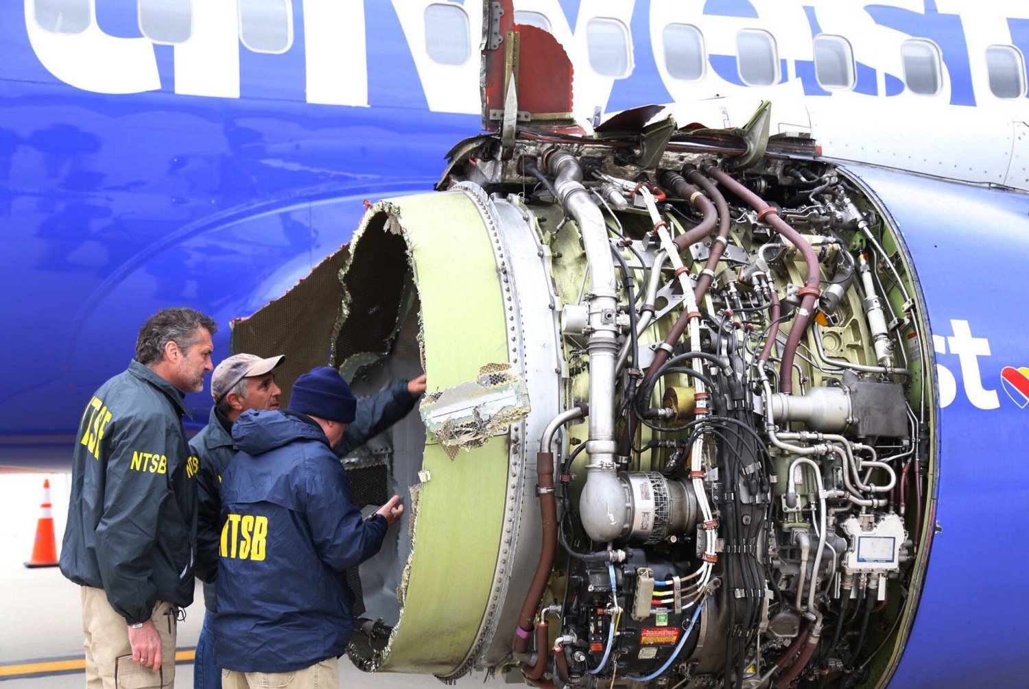 Southwest flight returns to Las Vegas after pilot falls ill, FAA