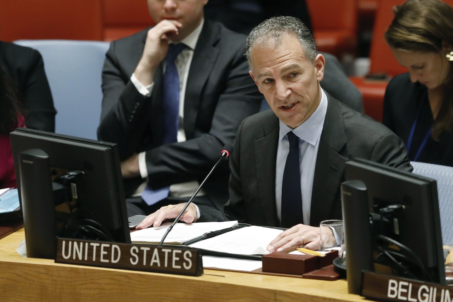 U.N. warns climate change impacts security, U.S. ignores link