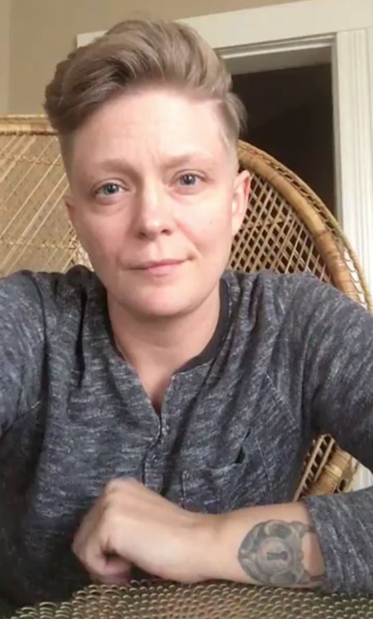 Indiana waitress in viral video addresses customer who wrote gay