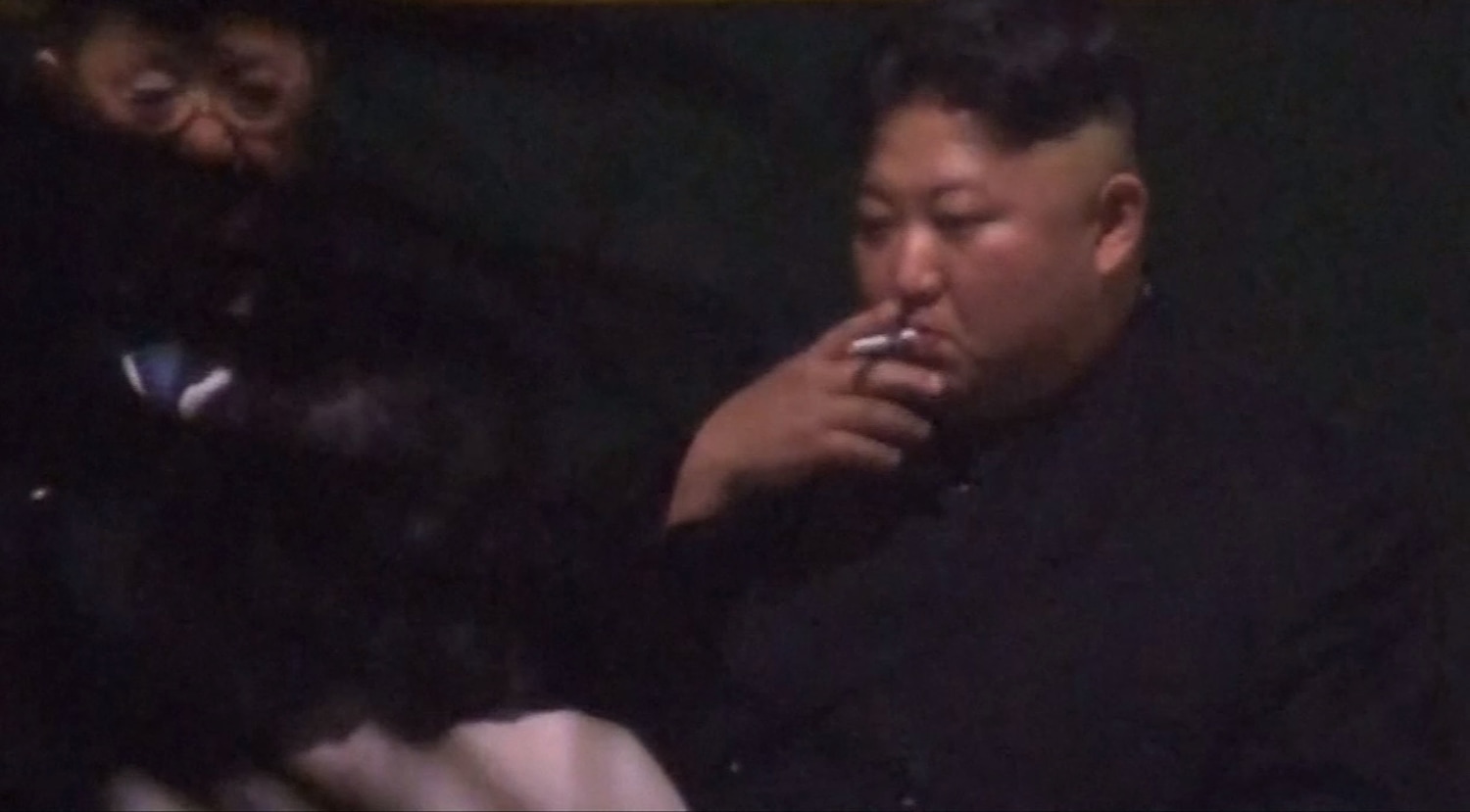 kim jong un smoking a cigarette Kim Jong Un takes smoke break at train station on way to Trump summit