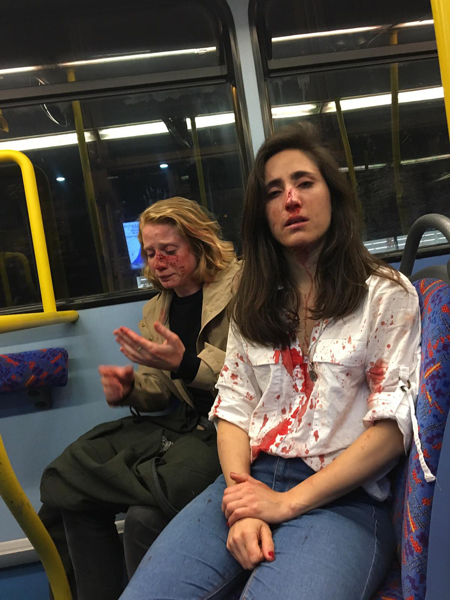 Fifth teenager arrested in attack against lesbian couple on a London pic