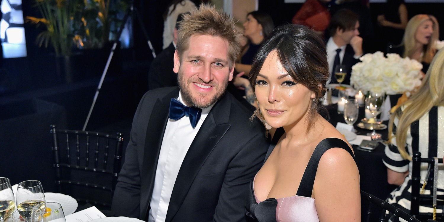 https://media-cldnry.s-nbcnews.com/image/upload/t_fit-1500w,f_auto,q_auto:best/newscms/2019_36/1478028/curtis-stone-lindsay-price-today-main-190903.jpg