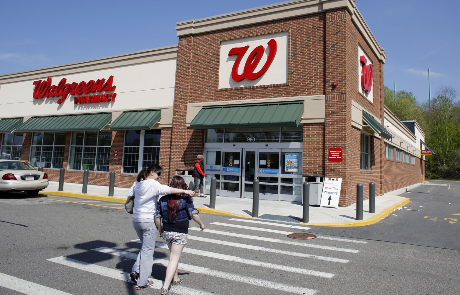 Walgreens adopts transgender-inclusive bathroom policy