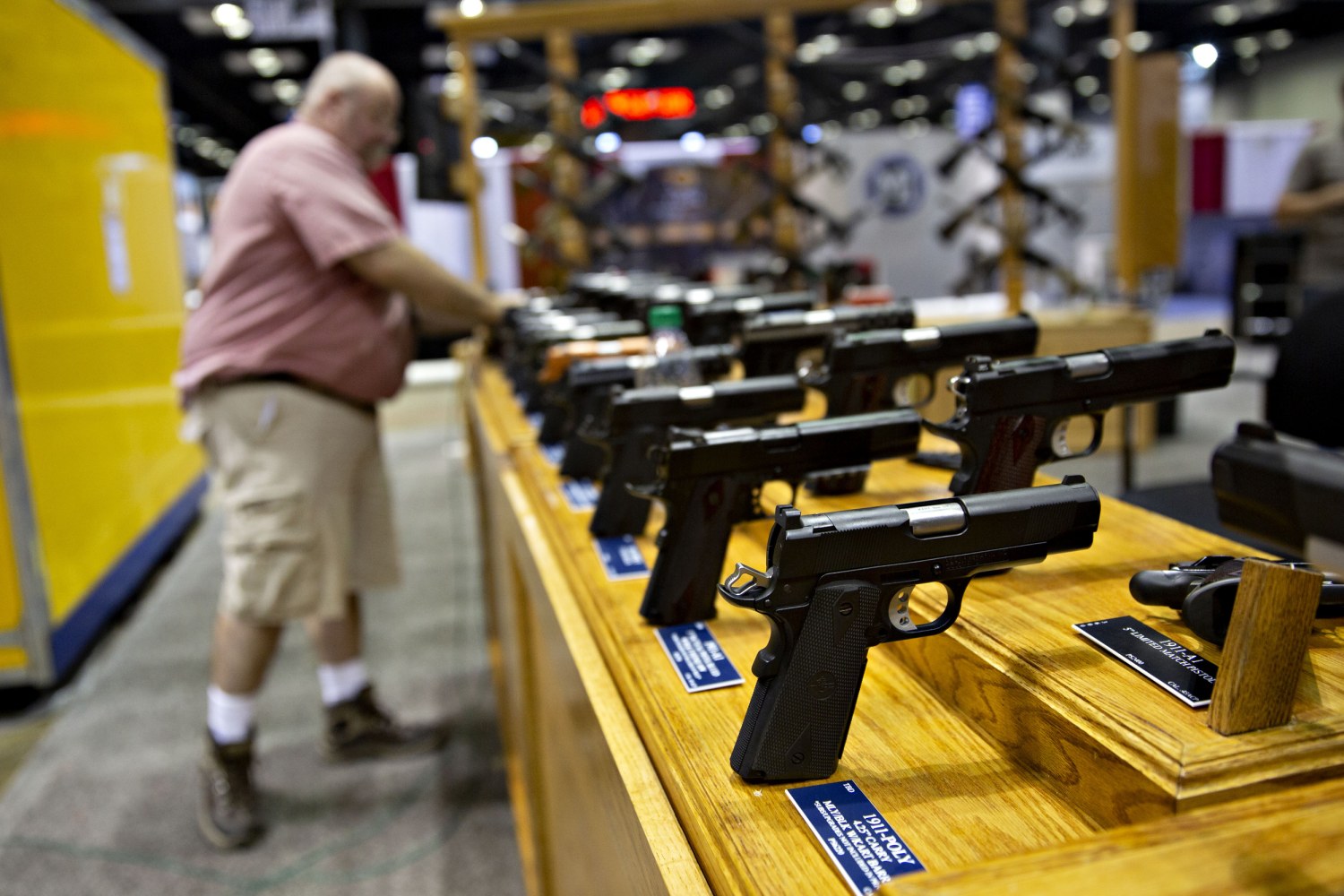 CEOs of 145 of America's biggest companies send letter to senators urging  gun legislation