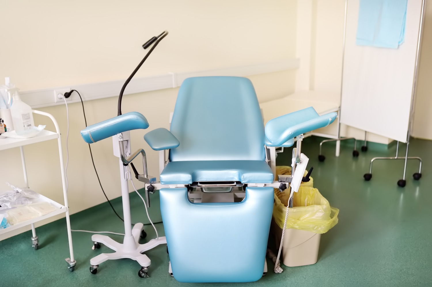 america-is-facing-an-ob-gyn-shortage-with-las-vegas-most-at-risk-survey-finds