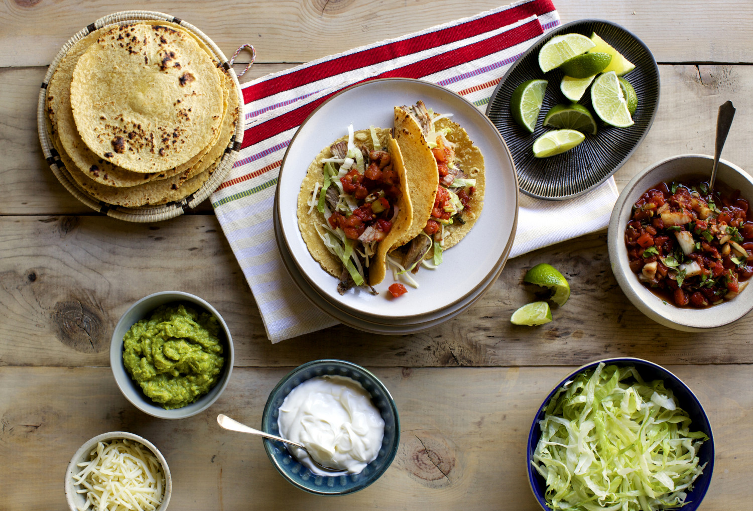 https://media-cldnry.s-nbcnews.com/image/upload/t_fit-1500w,f_auto,q_auto:best/newscms/2019_38/3017531/190919-taco-meal-stock-cs-138p.jpg