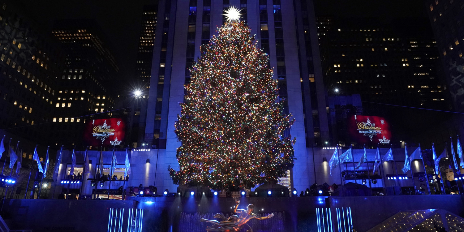 Nbc Lighting Of Christmas Tree In Rockefeller Countdown 2022 The 2019 Rockefeller Center Christmas Tree Has Been Chosen! Here's The 1St  Look