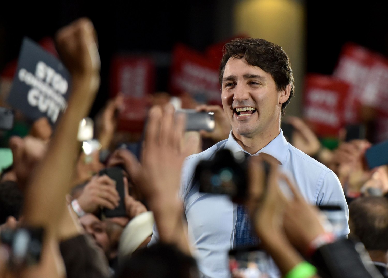 Scandal Scarred Trudeau Projected To Win Re Election As Canada S Prime Minister