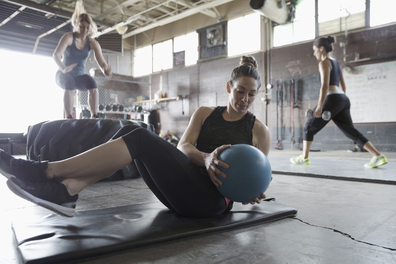 CrossFit’s training director recommends 6 things to know before starting
