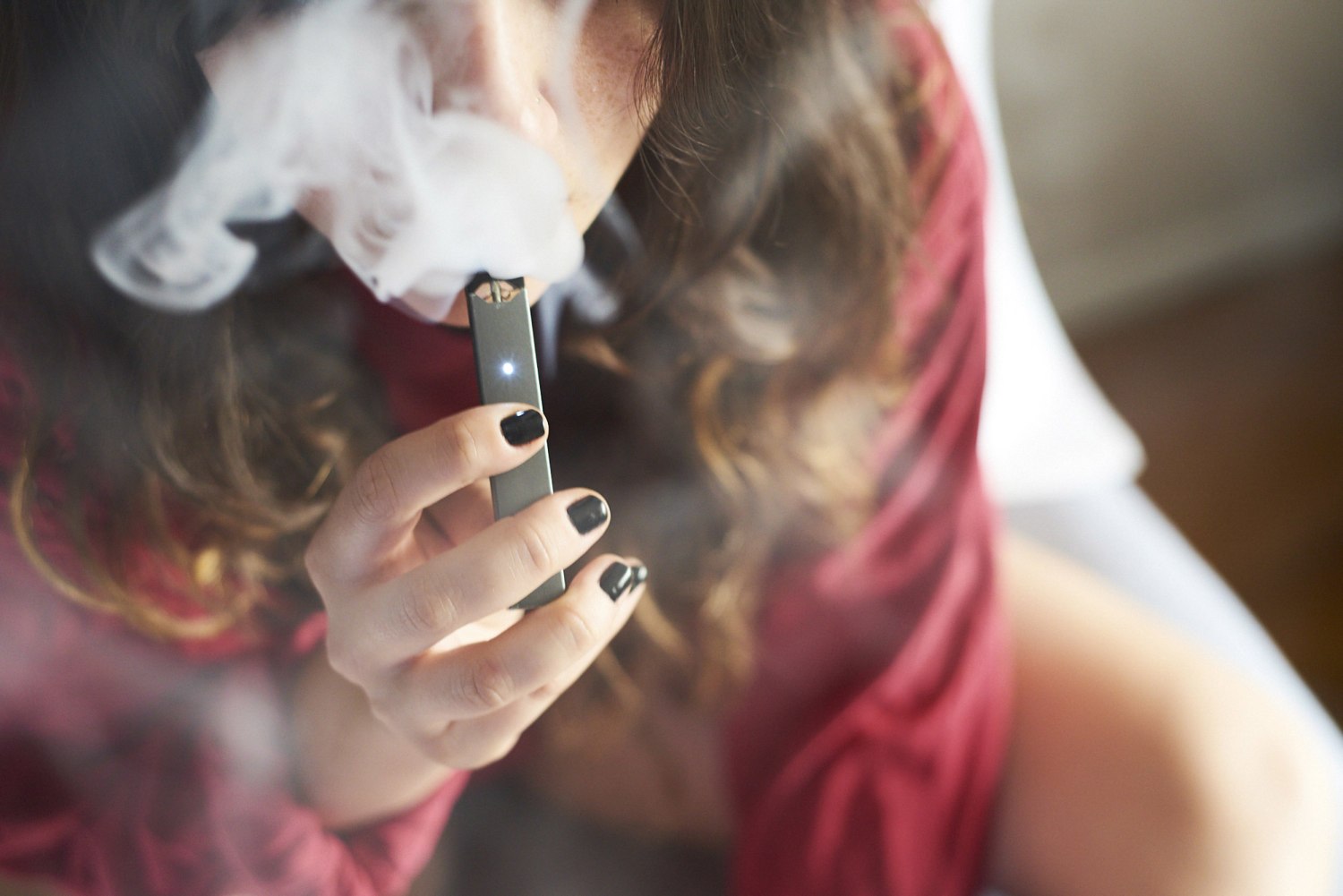 Eksklusiv aldrig dreng Tobacco sales ban for those under 21 would make teen vaping and smoking  worse