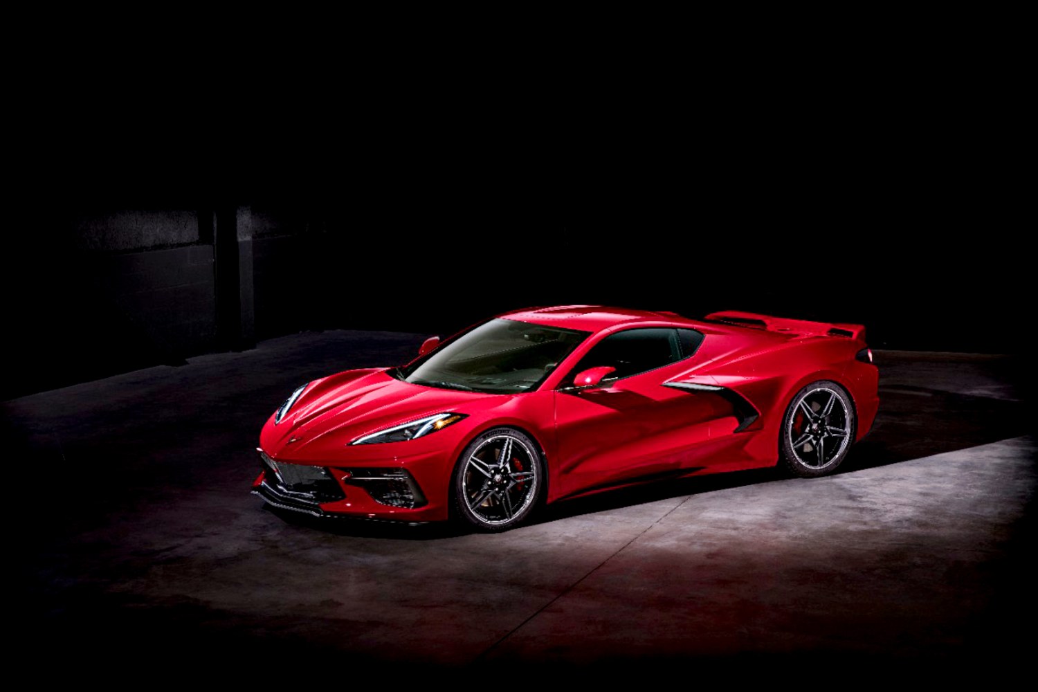 The Chevy Corvette Is Dominating Its Luxury Rivals - usa